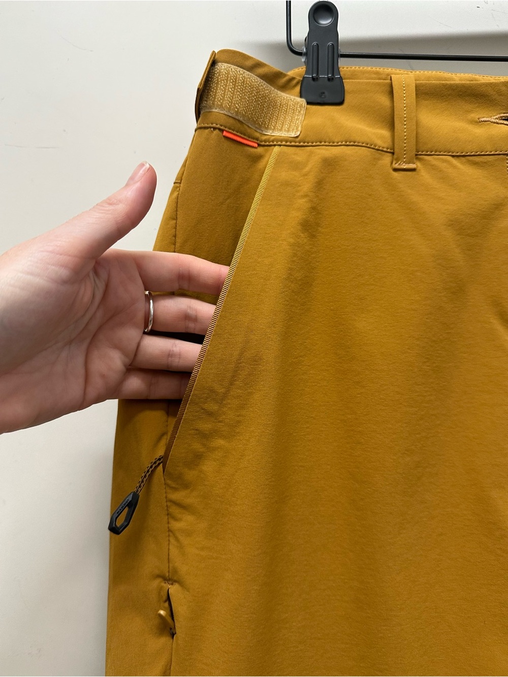Mammut | Women’s size 8 shorts - Picture 4 of 7